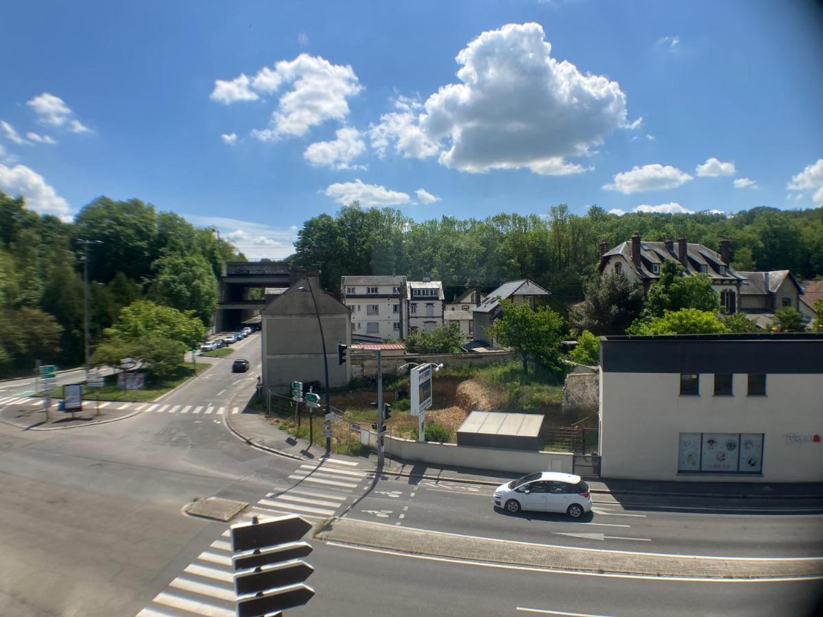 Apartment F3 La - Gare - Netflix - Wifi - Parking Evreux